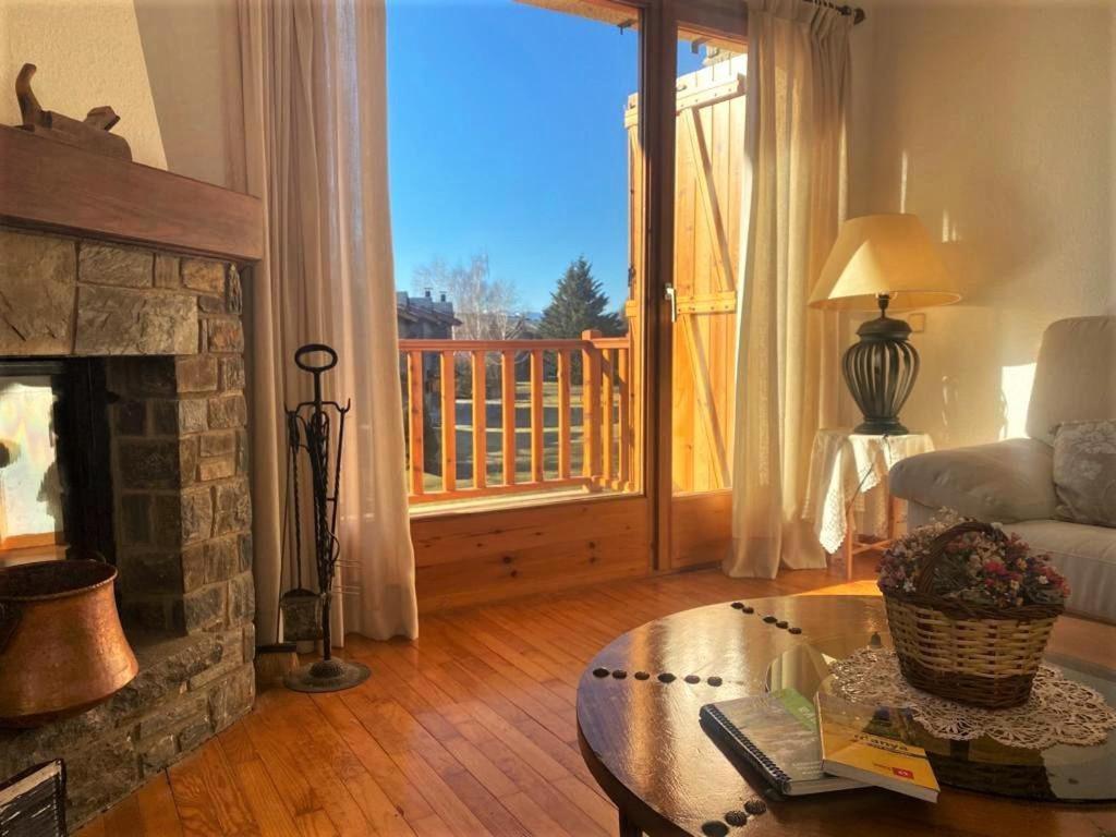 Amplio Apartamento En Puigcerdà 외부 사진